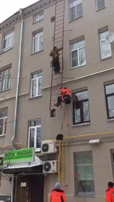 One at a time on the ladder please.