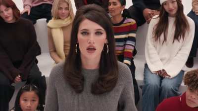Joyce Wrice is a part of GAP's new "Give Your Gift" campaign 🎶