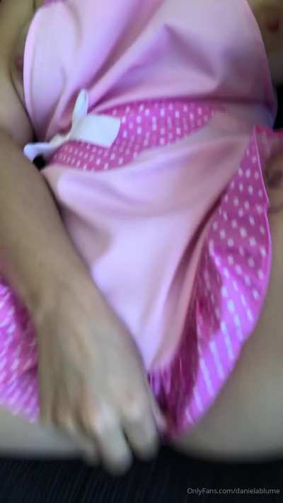 Paja con delantal
