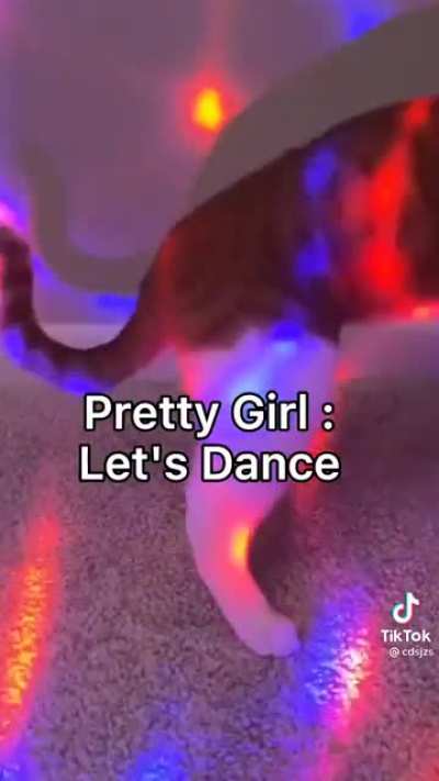 Foreign song I found on TikTok that is a total vibe but I don&rsquo;t know the name of it (possibly sung in Mandarin/Cantonese)tried Shazam, sound hound, Siri, Alexa, Google assist but no luck 😭