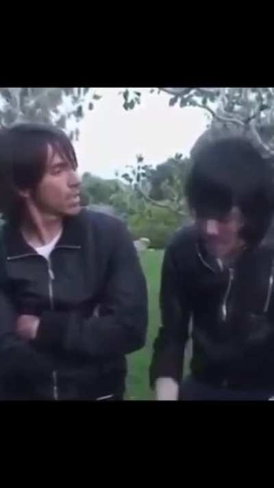 Watch Anthony Kiedis, Red Hot Chilli Pepper's singer, die inside
