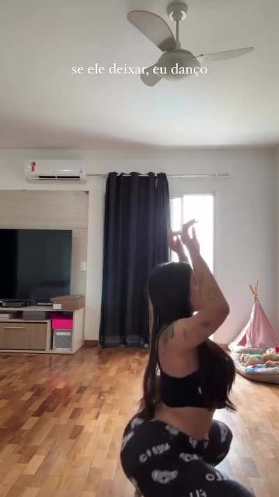 Tain&aacute; costa