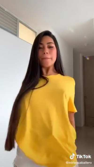 Pokies and jiggle is better than nothing but I want see thru again