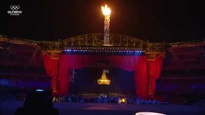 Terminally ill Pavarotti performs his swan song at the Turin Winter Olympics opening [20YA - Feb 10]