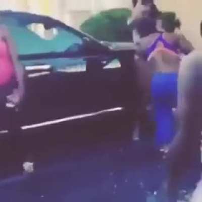"Fight that hoe!"
