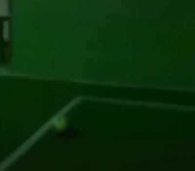 Pijas jogando bola na inf&acirc;ncia
