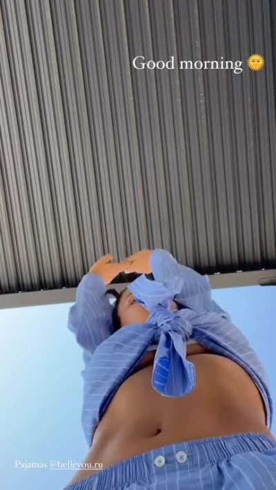 flaunts her sexy body from every angle