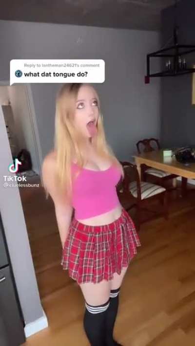 Mouth does something ig