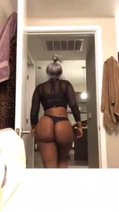 Walkaway queen