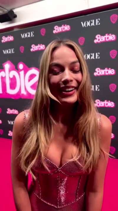 Margot at the Vogue&acirc;s Barbie party in Sydney (June 2023)