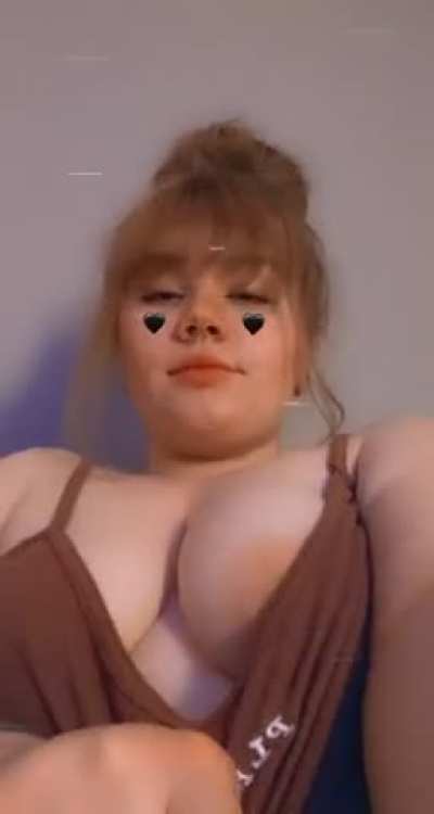 titty reveal (;