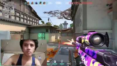 This dude's 360&deg; shots are sick!!