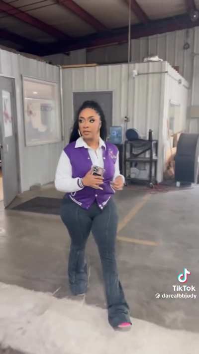 Businesswoman Bounce