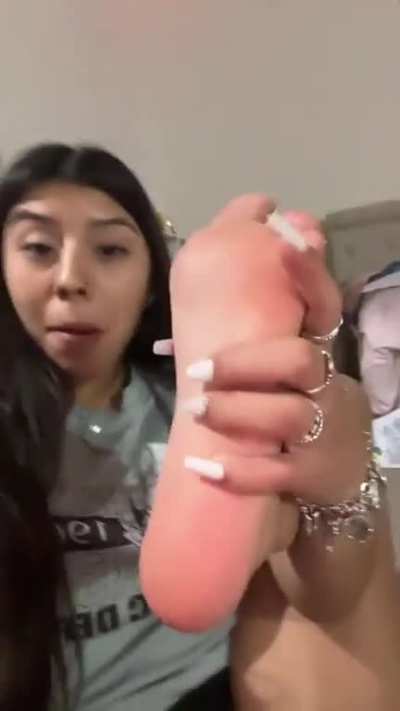 She&rsquo;s a little whore 