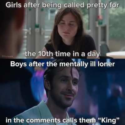 👑