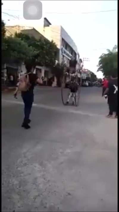 That&rsquo;s not how you use a wheel