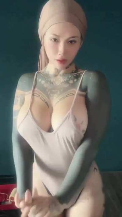 Mia