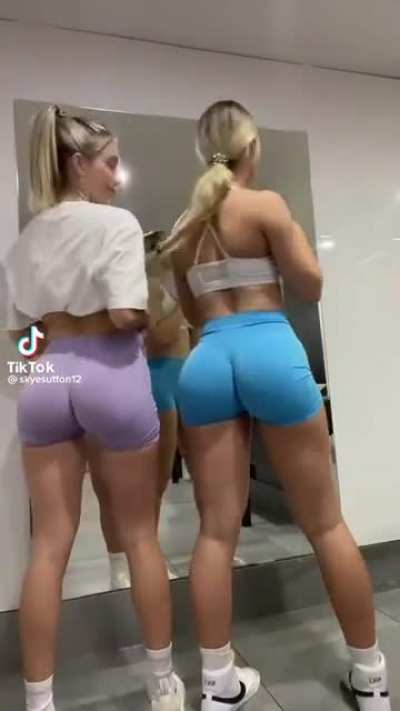 BIG BOOTY BESTIES