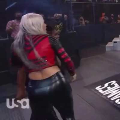 Toni Storm
