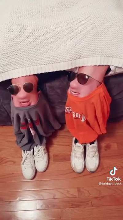Wasn&rsquo;t sure if they were hands or kneecaps ...