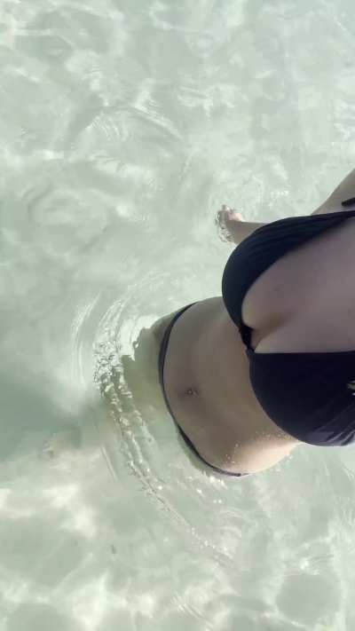 Can i be ur s3x doll? F18