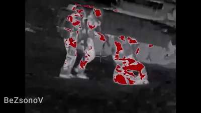 Footage reportedly showing Maxim Anatolyevich, a soldier of the 59th Motorized Brigade surrendering to Russian SOF along with his T64 tank. Donetsk region