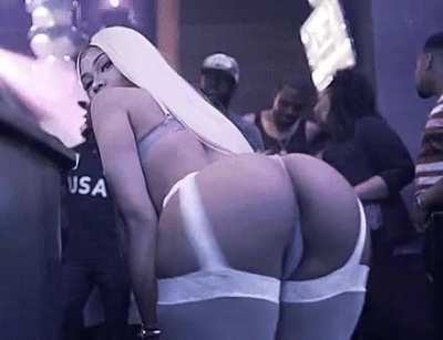 shaking that ass