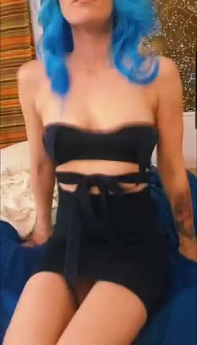 Bussin out them titties ;) [self][F]