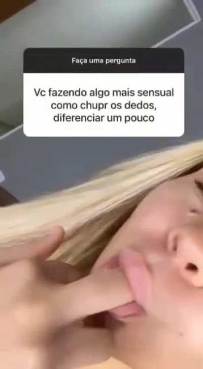 Thallita Treyce chupando para os f&atilde;s! 🥵