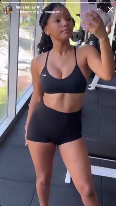 She&rsquo;s so sexy🥴