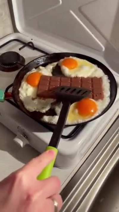 Here's some physical cringe