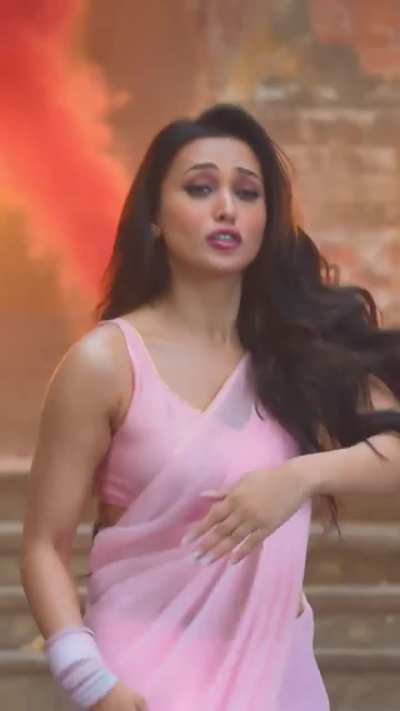 Mimi Chakraborty