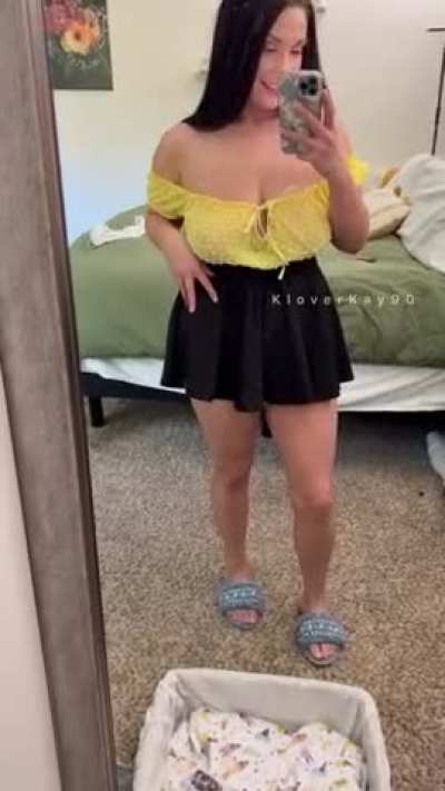 Oops&hellip; I forgot my panties and bra again 😈 [F30]