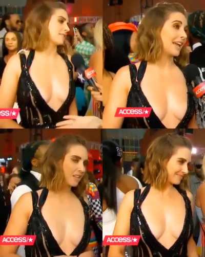 Alison Brie