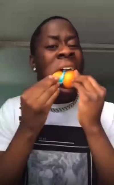 For some real physical cringe lol