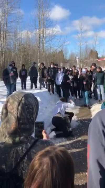 fight that my friend filmed in canada. both dumb grade 8&rsquo;s