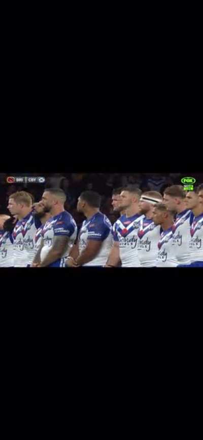 Random guy disrespects the minute silence in tonight&rsquo;s NRL ANZAC game, the crowd sorts him out shortly afterwards
