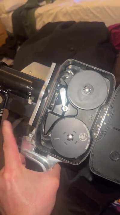 Is this loaded right? Bolex P1