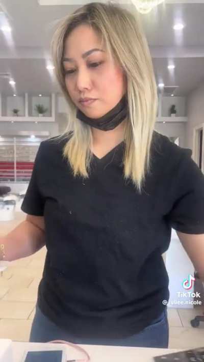Nail salon customer wants a refund