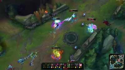 One of the cleanest Xayah quadra kills i've ever done