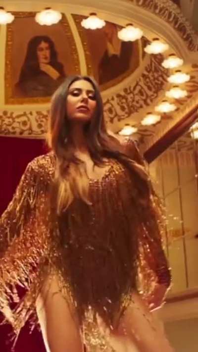 sexy sonam bajwa in 