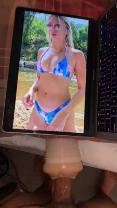 Getting ready to do more fuck tributes here soon, PM me and let&rsquo;s see if she&rsquo;s worthy of my cock (;