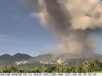 Erupci&oacute;n del Volc&aacute;n Rinc&oacute;n de la Vieja