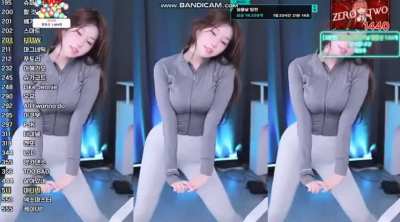 02 dance