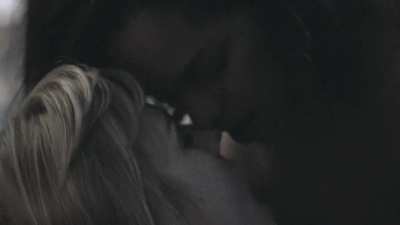 Monica Raymund &amp;amp; Gia Crovatin in Hightown [S1E3-2020]