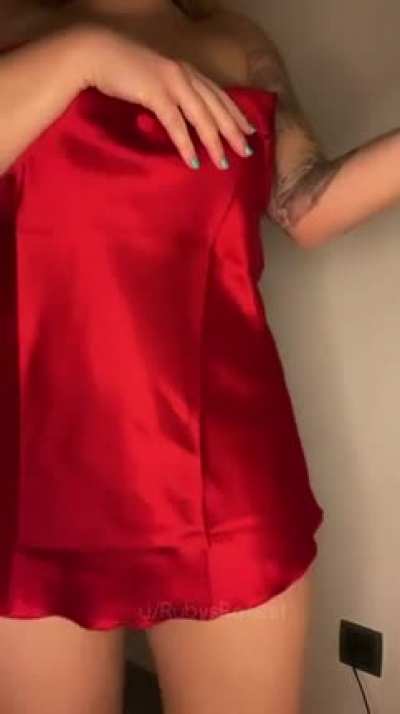 I’ll never make you decide whether you’re an ass or tits man, you can have it all