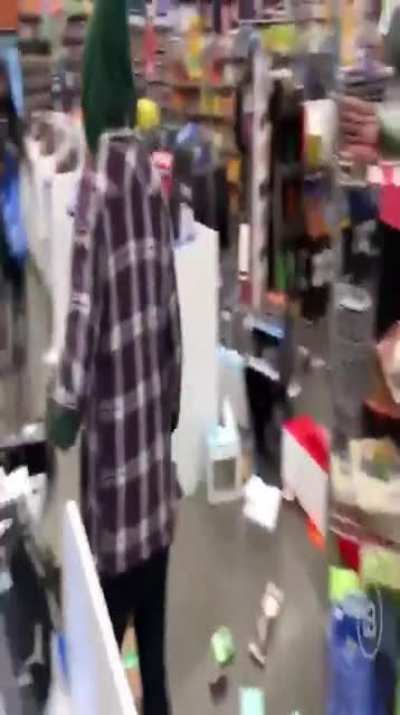 Elijah Schaffer attacked for filming looters at Philadelphia's Five Below last night