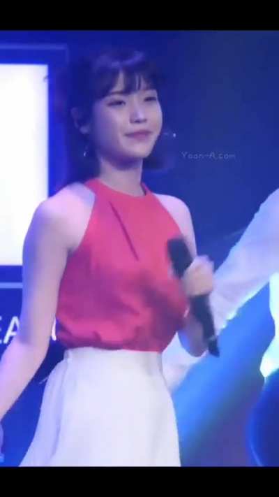 IU