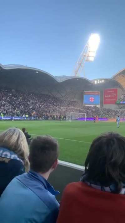 Australian soccer fans &lsquo;OSM&rsquo; storming the pitch and throwing a bucket at the opposition goalkeeper last night, leaving him with a concussion and multiple stitches. (Melbourne Victory vs Melbourne City)
