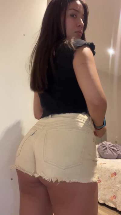 need somebody who&rsquo;s gonna fuck me right